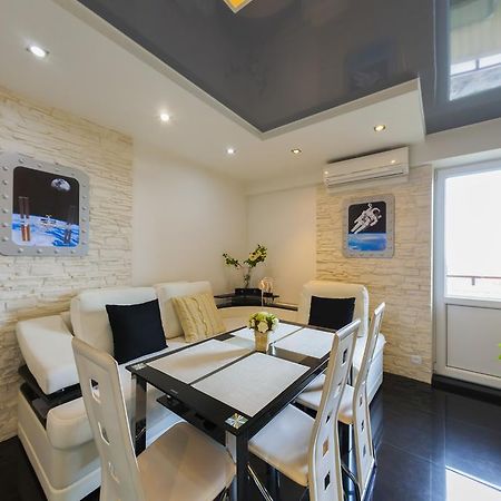 Apartment Prestige Hall Kiev Esterno foto
